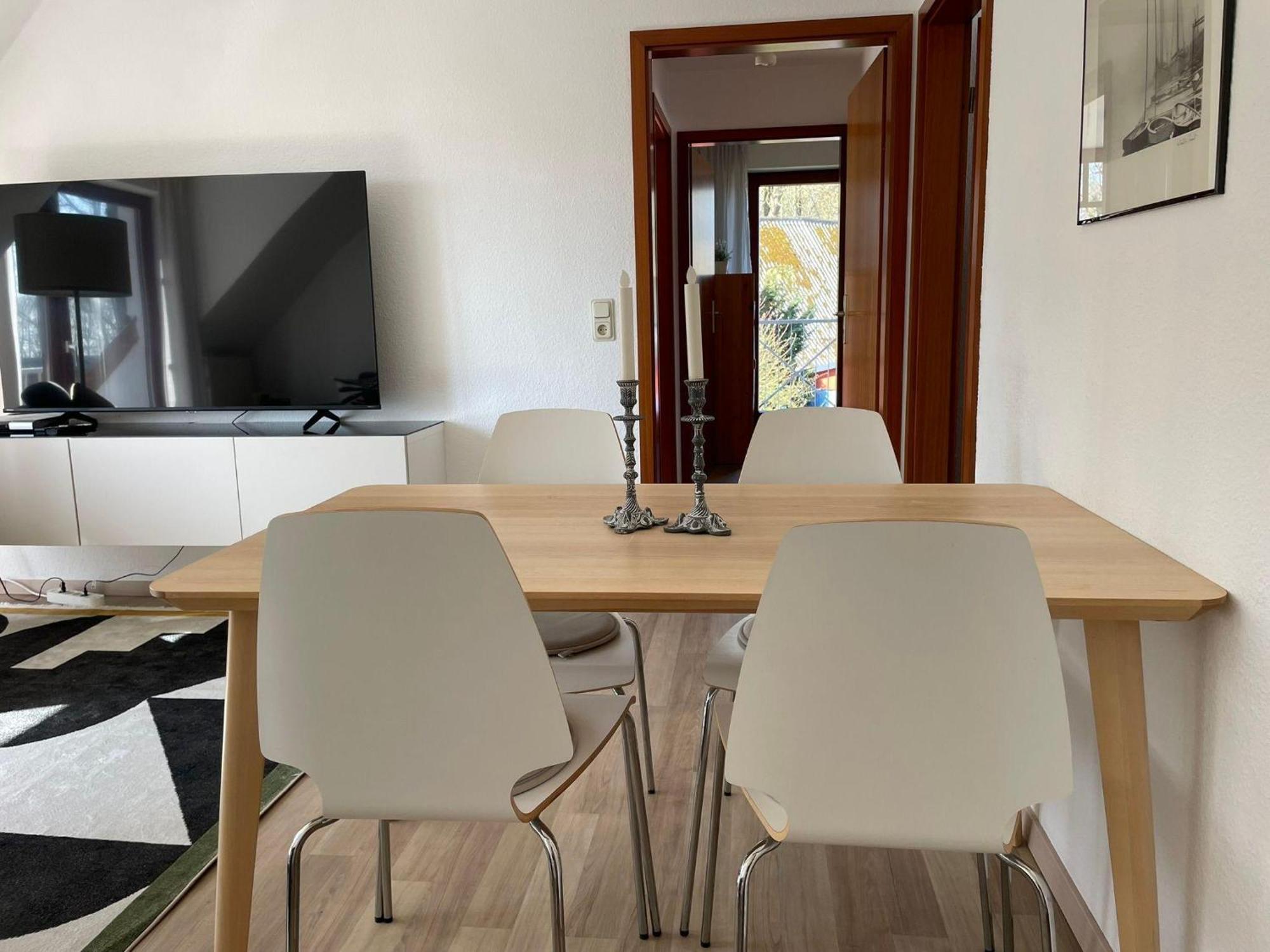 Ferienwohnung-Nils-Holgerson-Mit-Balkon-Zwischen-Strand-Wald-Wiese-Im-Suedosten-Der-Insel-Ruegen Gustow  Bagian luar foto